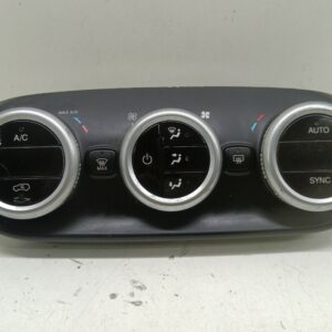 COMANDOS DE CALEFACCIÓN FIAT 500 X (334) Cross NAFTA 95 Motor 1,4 Ltr.  140 CV  [2014 - 0] 5 Puertas