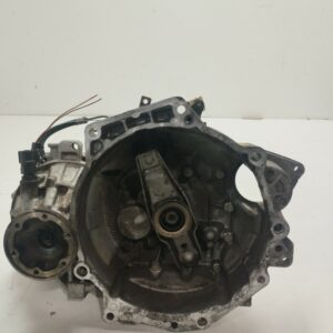 CAJA CAMBIOS VOLKSWAGEN GOLF IV BERLINA (1J1) 2.8 V6 24V NAFTA 98 Motor 2,8 Ltr.  204 CV  [1997 - 2003] 3 Puertas