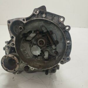 CAJA CAMBIOS VOLKSWAGEN POLO BERLINA (6N1) 1,4 NAFTA 95 Motor 1,4 Ltr.  60 CV  [1994 - 1999] 3 Puertas