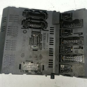 CAJA RELES / FUSIBLES RENAULT MEGANE I BERLINA HATCHBACK (BA0) 1.9 dT Alize DIESEL Motor 1,9 Ltr.  90 CV  [1995 - 1999] 5 Puertas