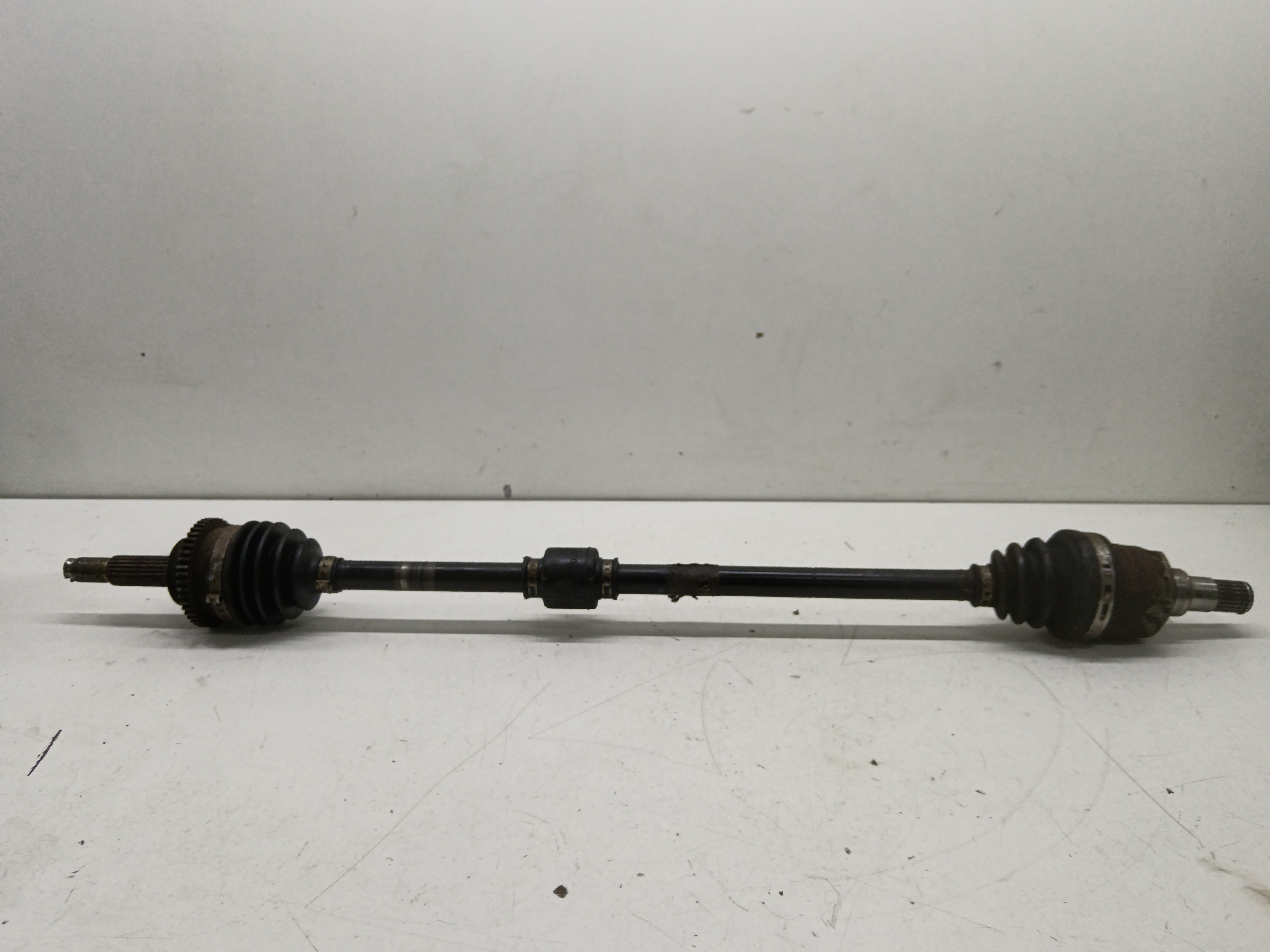 SEMIEJE DELANTERO DERECHO CHEVROLET SPARK GT Basis NAFTA 95 Motor 1,0 Ltr.  68 CV  [2009 - 2016] 5 Puertas