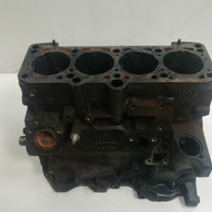 Block Volkswagen Polo (9N3) 2005-2010 Advance 1.9L 74kW 028103021AC