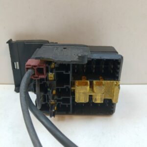 Caja Reles / Fusibles Citroën Saxo 1999-2004 1.5 D SX 1.5L 42kW PA66B2013
