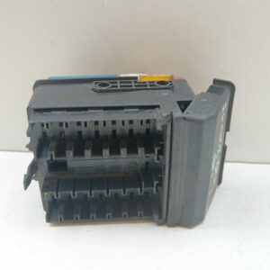 Caja Reles / Fusibles Citroën Saxo 1999-2004 1.5 D Furio 1.5L 42kW PA66B2013