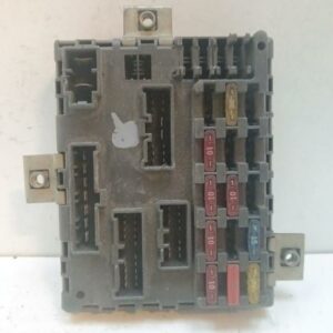 Caja Reles / Fusibles Fiat Grande Punto (199) 2005-2012 77556001
