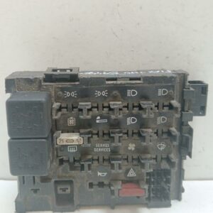 Caja Reles / Fusibles Fiat Uno (146) 1989-Actualidad 1.0 I.E. / 45 I.E. 1.0L 33kW 5944360