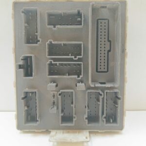 Caja Reles / Fusibles Ford Focus Berlina (CAK) 1998-2004 Ambiente 1.8L 66kW 518783303