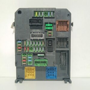 Caja Reles / Fusibles / Modulo Bsi Citroën C4 Lim. 2010-2018 Feel 1.6L 73kW 966554748000