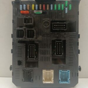 Caja Reles / Fusibles / Modulo Bsi Citroën C5 Berlina 2004-2008 Collection 9663510580