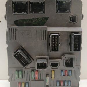 Caja Reles / Fusibles / Modulo Bsi Peugeot 206 Berlina 1998-2010 XT 1.6L 80kW 9649627880