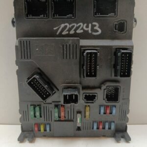 Caja Reles / Fusibles / Modulo Bsi Peugeot 206 Berlina 1998-2010 X-Line 9652474780