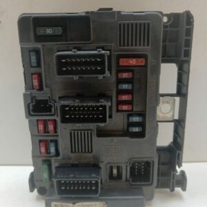 Caja Reles / Fusibles / Modulo Bsm Citroën C3 1995-2010 1.1 Magic 1.1L 44kW T118470003G
