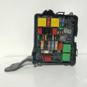 Caja Reles / Fusibles Peugeot 208 2012-2019 Style 1.2L 60kW 453394401
