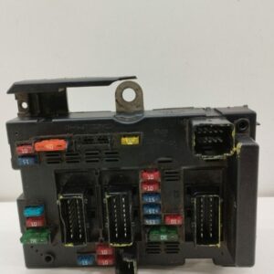 Caja Reles / Fusibles Peugeot 307 (S1) 2001-2005 2.0 HDi CAT 2.0L 66kW 9643538080