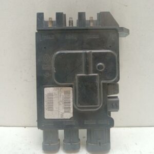 Caja Reles / Fusibles Renault Megane Iii Berlina 5 P 2008-2016 Dynamique 24300011R