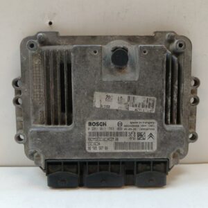 Centralita Motor Uce Peugeot 206 Berlina 1998-2010 XT 1.4L 50kW 0281011783