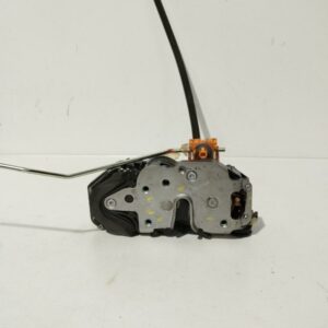 Cerradura Puerta Trasera Derecha Chevrolet Sonic Berlina Hatchback 2011-2016 LTZ