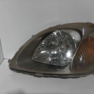 Faro Delantero Izquierdo Toyota Yaris (NCP1/NLP1/SCP1) 1999-2005 Linea Luna