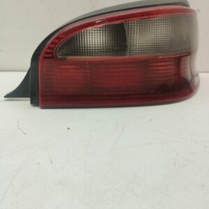 Farol Trasero Derecho Exterior Citroën Saxo 1996-2000 Seduction