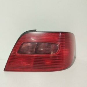 Farol Trasero Derecho Exterior Citroën Xsara Berlina 1997-2005 Premier E26071