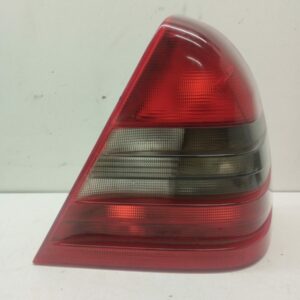 Farol Trasero Derecho Exterior Mercedes-Benz Clase C (W202) Berlina 1993-2000 2008201064