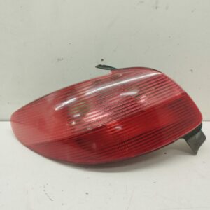 Farol Trasero Derecho Exterior Peugeot 206 Berlina 1998-2010 XR