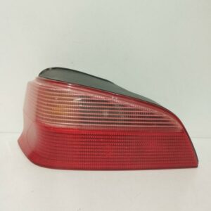 Farol Trasero Izquierdo Exterior Peugeot 106 (S2) 1996-2004 Long Beach E25089
