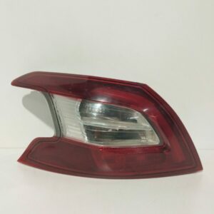 Farol Trasero Izquierdo Exterior Peugeot 308 2013-2021 Access 9677817680
