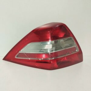 Farol Trasero Izquierdo Exterior Renault Megane Ii Classic Berlina 2003-2010 8200757700