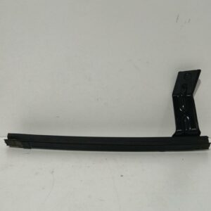 Guias De Vidrio Delantero Derecho Volkswagen Up! (122) 2016-2018 *