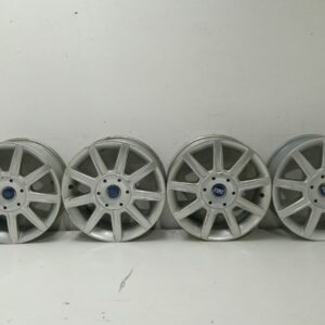 Juego De Llantas Fiat Croma (194) 2005-2010 51716270