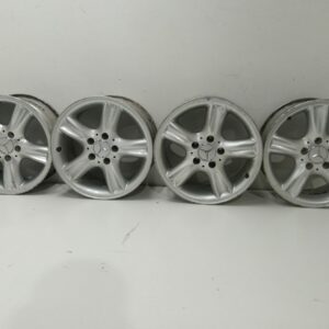Juego De Llantas Mercedes-Benz Clase Clk (W209) Cabrio 2003-2009 2094011102