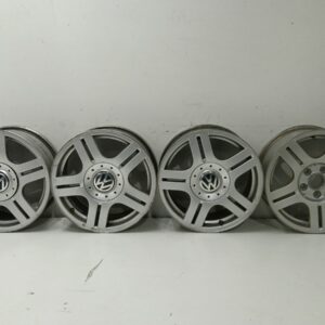 Juego De Llantas Volkswagen Passat Berl./combi W8 2001-2005 * 3B0601025G