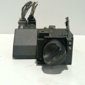 Llave Luces Mercedes-Benz Clase C (W202) Berlina 1993-2000 220 CDI (202.133) 2105450104