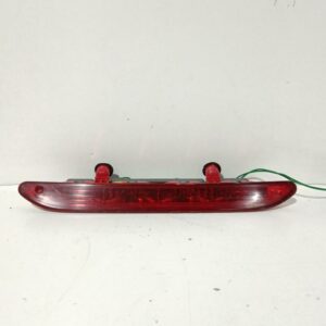 Luz Central De Freno Kia Picanto 2011-2017 *