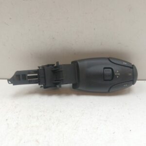 Mando De Radio Peugeot 207 2006-2012 Premium 1.6L 88kW 96638240XT