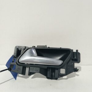 Manija Interior Delantera Izquierda Peugeot 308 2013-2021 Access 311339