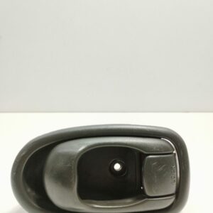 Manija Interior Trasera Derecha Hyundai Lantra (J1) 1991-Actualidad GLS DOHC 8261329000