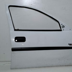 Puerta Delantera Derecha Chevrolet Corsa B 1993-1997 Swing