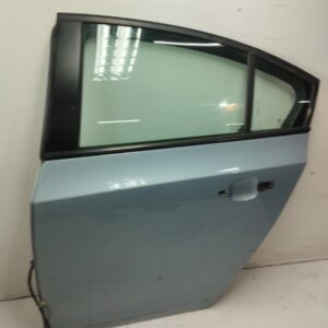 Puerta Trasera Izquierda Chevrolet Cruze 2009-2014 LS