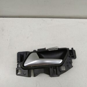 Soporte Manija Delantera Izquierda Peugeot 308 2013-2021 Access 98000003