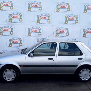 Vehículo Ford Fiesta Berlina (DX) de origen